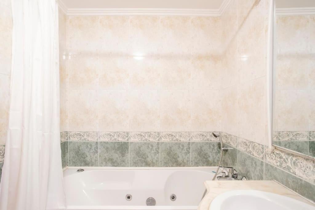 Apartamento Em Lisboa, Perto De Sintra Fontainhas  Kültér fotó